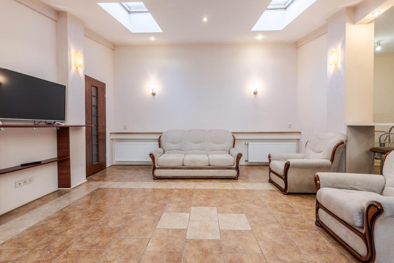 Mangal And Terrace In Center Apartment Lemberg Exterior foto