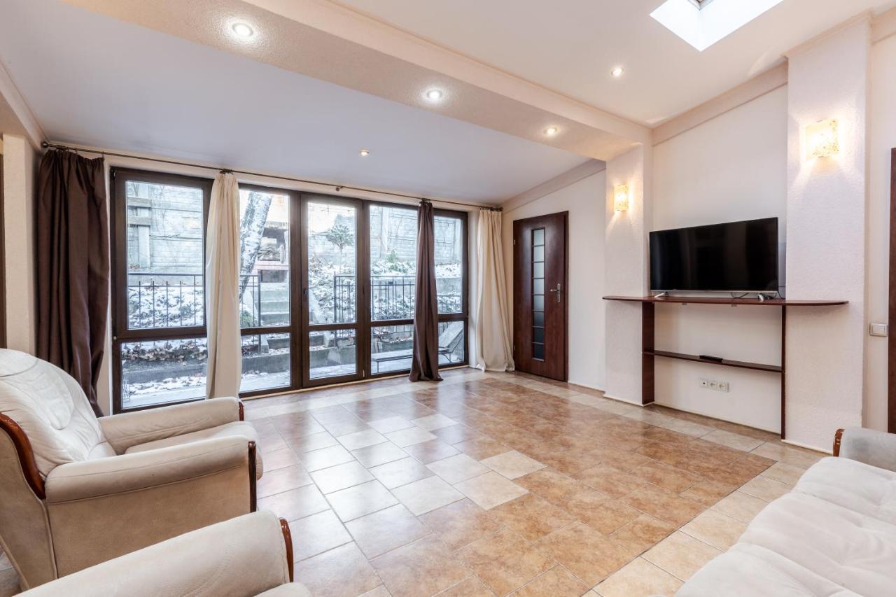 Mangal And Terrace In Center Apartment Lemberg Exterior foto